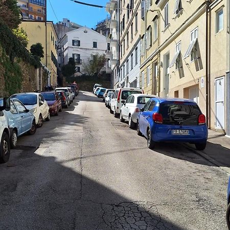 Apartamento Casa Vacanze Mami Trieste Exterior foto