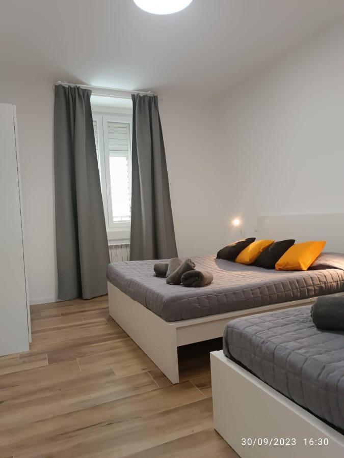 Apartamento Casa Vacanze Mami Trieste Exterior foto